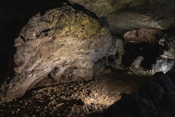 Murallas Bacho Kiro Cueva Bulgarka Parque Natural Cerca Ciudad Dryanovo —  Fotos de Stock