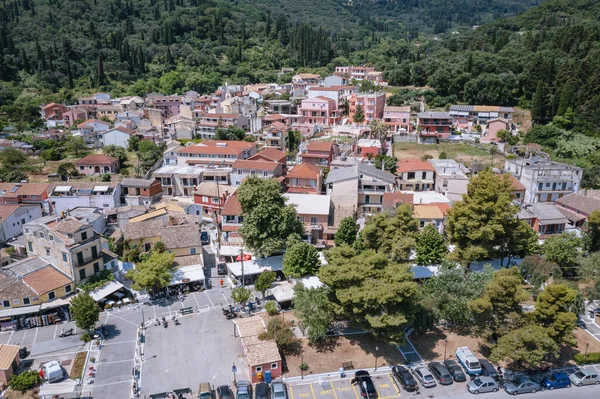 Benitses Grecia Junio 2021 Foto Drones Edificios Ciudad Benitses Orilla —  Fotos de Stock