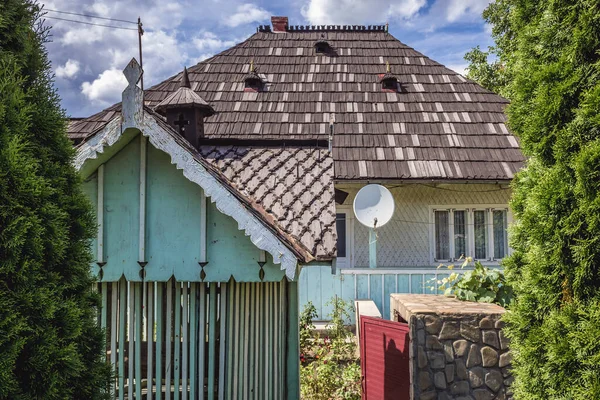 ルーマニアのマルギネア 7月13 2019 黒陶器の生産で有名な小さな町 マルギネアのよく覆われた家 — ストック写真