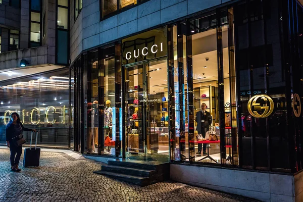 Lissabon Portugal November 2018 Etalage Van Gucci Winkel Liberty Avenue — Stockfoto