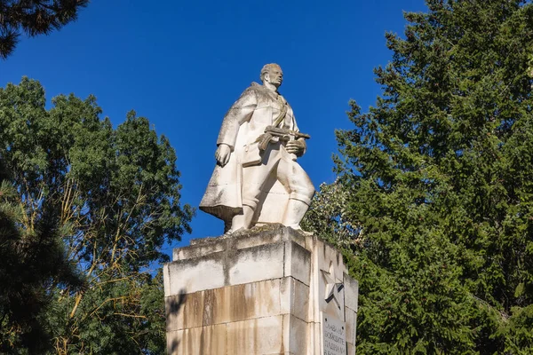 Καβάρνα Βουλγαρία Σεπτεμβρίου 2021 Μνημείο 4Ου Συντάγματος Πεζικού Στο Πάρκο — Φωτογραφία Αρχείου
