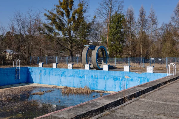Polonya Nın Nowa Deba Bölgesindeki Eski Yüzme Havuzu — Stok fotoğraf