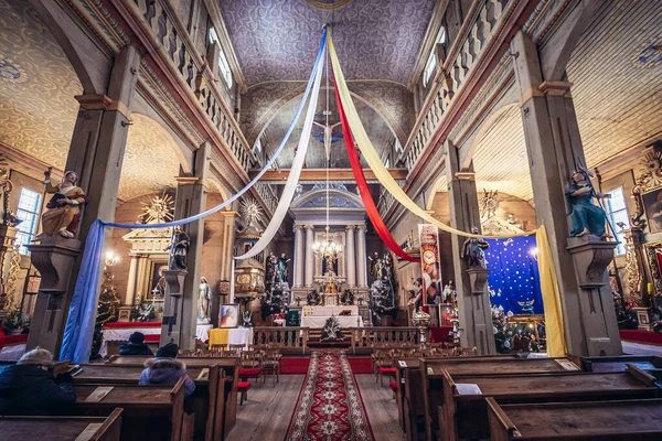 Narew Polônia Janeiro 2018 Interior Antiga Igreja Católica Romana Madeira — Fotografia de Stock