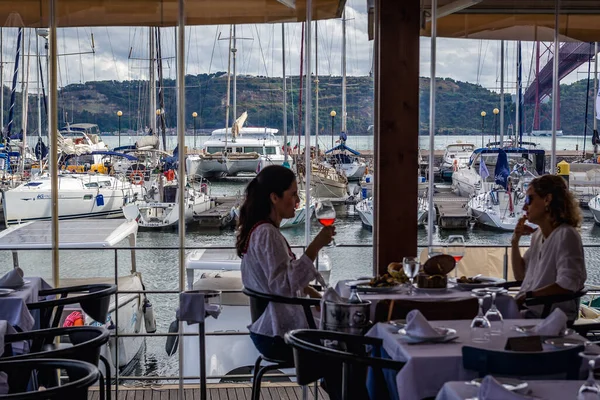 Lisbon Portugal October 2018 Marina Seen Restaurant Bank Tagus River — Stockfoto