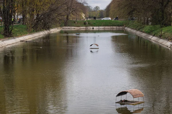 Warschau Polen April 2022 Koninklijk Kanaal Agrykola Park Warschau Stad — Stockfoto