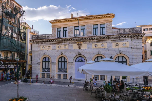 Corfú Grecia Junio 2021 Noble Teatro Santiago Plaza Dimarchiou Ciudad —  Fotos de Stock