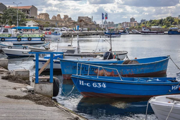 Nesebar Bulgaria September 2021 Fish Boats Port Old Town Nesebar — Stock Photo, Image