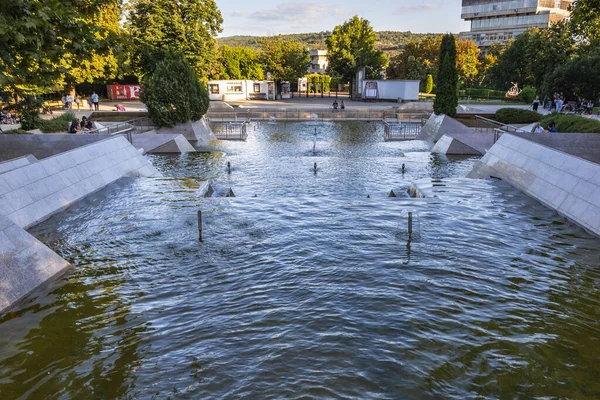 Veliko Tarnovo Bulgaria Septiembre 2021 Fuentes Parque Público Marno Pole — Foto de Stock