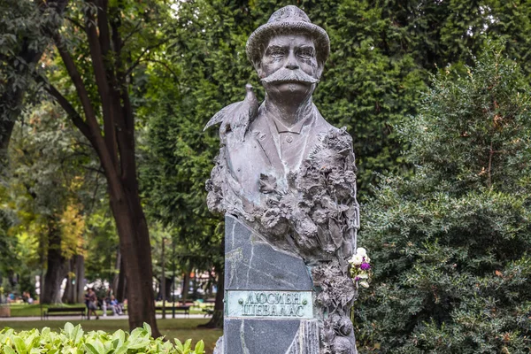 Plovdiv Bulgarien September 2021 Staty Trädgårdsmästare Lucien Schevalas Staty Parken — Stockfoto