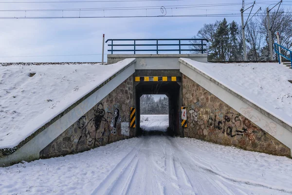 Rogow Polsko Prosince 2021 Úzký Průjezd Pod Železniční Tratí Rogowě — Stock fotografie