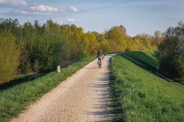 Varsovie Pologne 1Er Mai 2022 Chemin Sur Rivage Vistule Varsovie — Photo