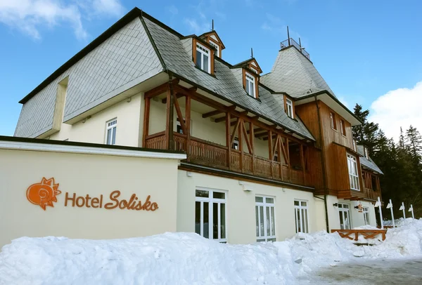 Oude hotel in Tatra. — Stockfoto