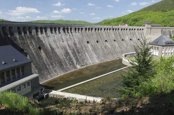 A Grande Barragem do Edersee, Alemanha — Fotografia de Stock