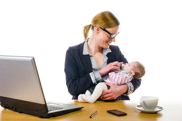 Bambino sul posto di lavoro — Foto Stock