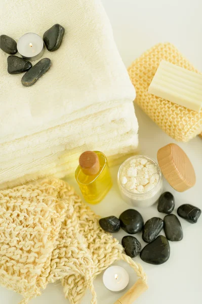 Spa body care products and towels close-up — Stock Photo, Image