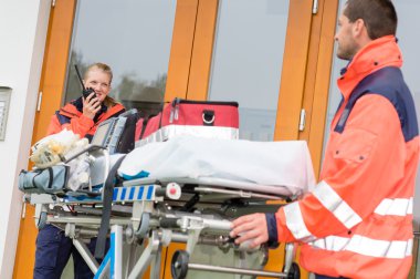 Acil doktor ev ziyareti çağrı radyo ambulans