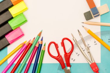 temel sınıflar için okul aksesuarlar