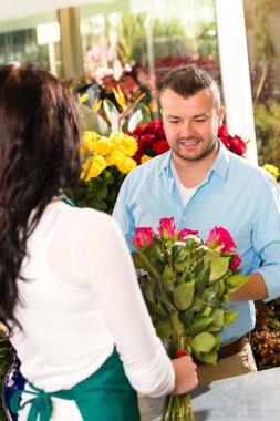 Kocası gül buketi romantik çiçek market alış