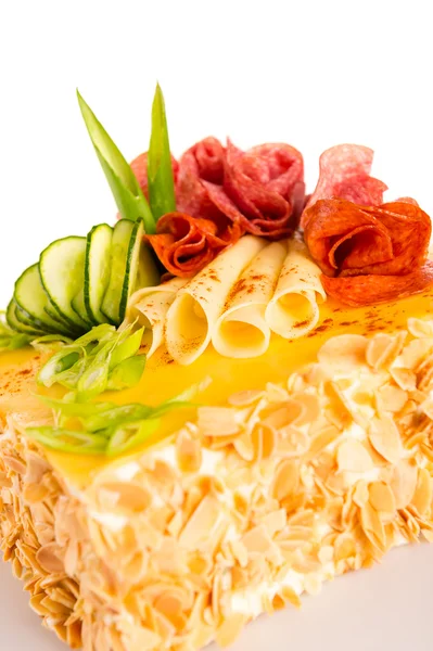 tuzlu Pastane badem pasta peynir salam ile