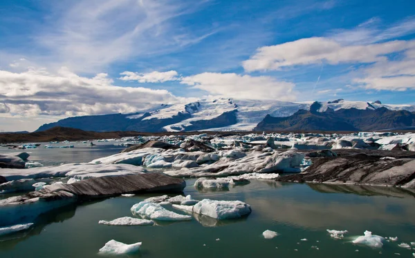 Montaña en Islandia — Foto de Stock