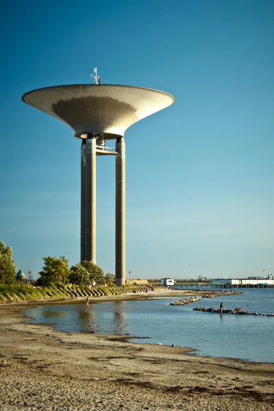 Водонапорная башня в Ланскорне, Швеция — стоковое фото