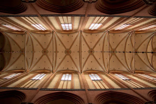 Interieur van een kerk in wismar — Stockfoto