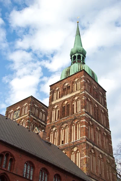 Церковь Святого Николая в Штральзунде — стоковое фото