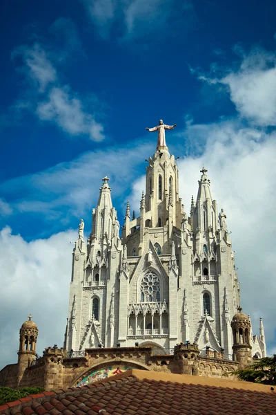 Tibidabo kerk op berg in barcelona — Stockfoto