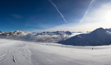 Alpleri'nde Kayak tesisi eğimlidir. Livigno, İtalya