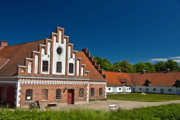 Castelo Dragsholm outbuildings — Fotografia de Stock