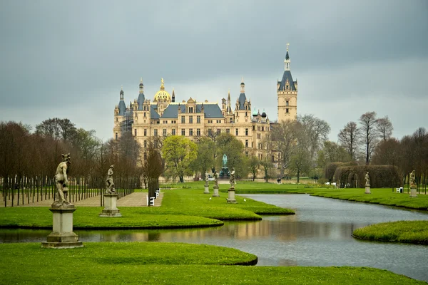 Zamek Schwerin w północnych Niemczech — Zdjęcie stockowe