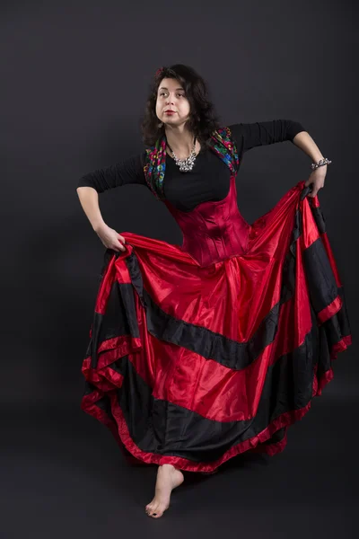 Young romany woman pose in spanish traditional clothes — Stock Photo, Image