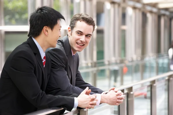 Two Businessmen Outside Modern Office — Stock Photo, Image