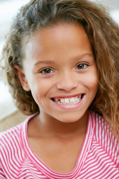 Head And Shoulders Portrait Of Young Girl — Stock Photo, Image