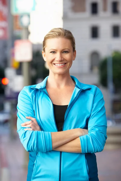 Portrait Of Female Runner On Urban Street — Stock Photo, Image