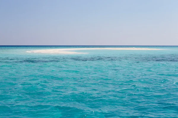 Beautiful Deserted Beach — Stock Photo, Image