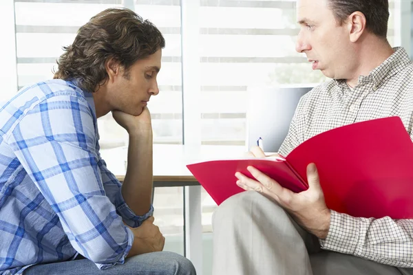 Man met begeleiding van sessie — Stockfoto