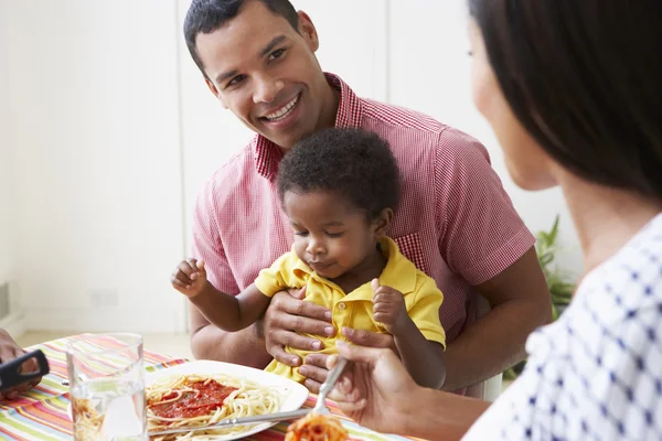 Family Eating Meal Together At Home — Stock Photo, Image