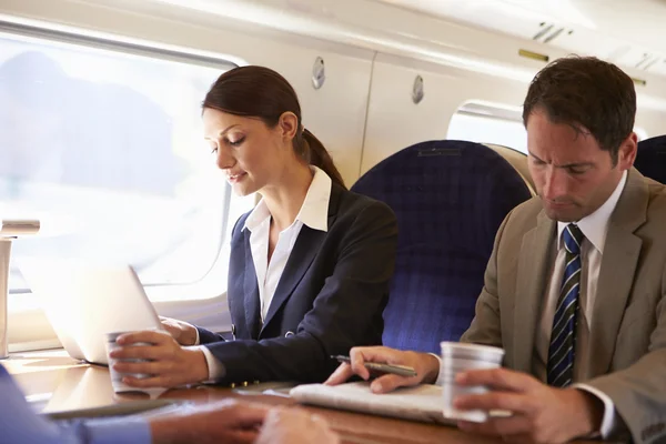 Business people traveling — Stock Photo, Image