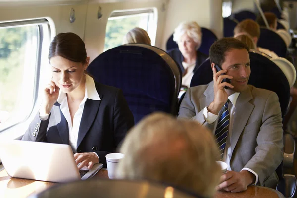 Business people traveling — Stock Photo, Image