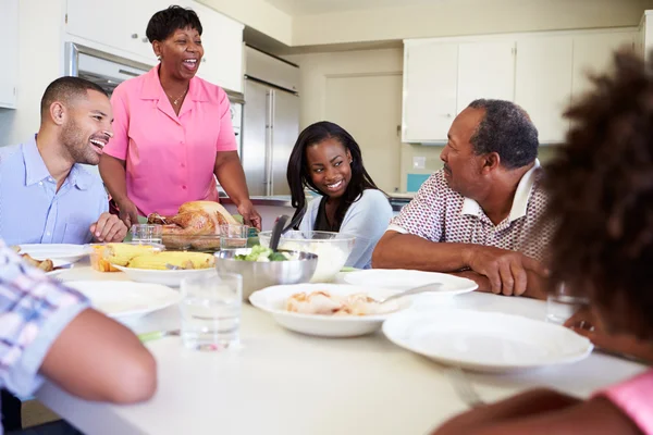 Multi-Generation Family Eating Meal — Stock Photo, Image