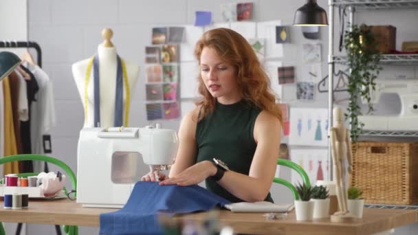 Female Student Business Owner Working Fashion Industry Using Sewing Machine — Stock Video