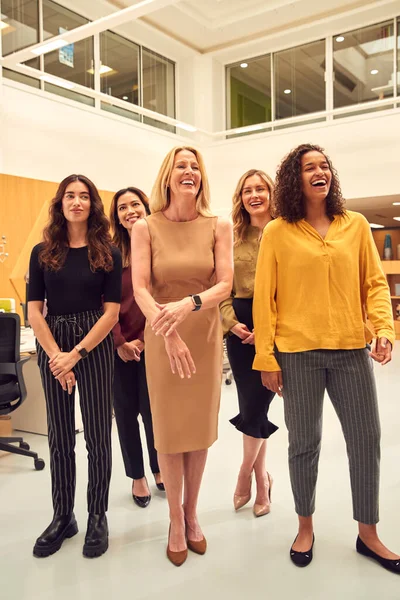 Inggris Portrait Multi Cultural Female Business Team Standing Modern Open — Stok Foto