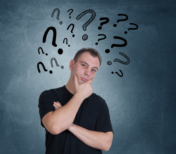 Задумчивый человек
