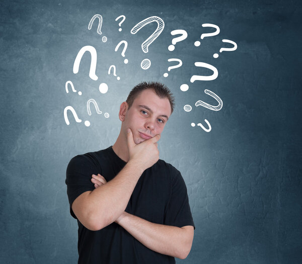 Задумчивый человек
