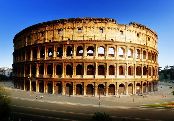 Kolosseum i krom, itali — Stockfoto