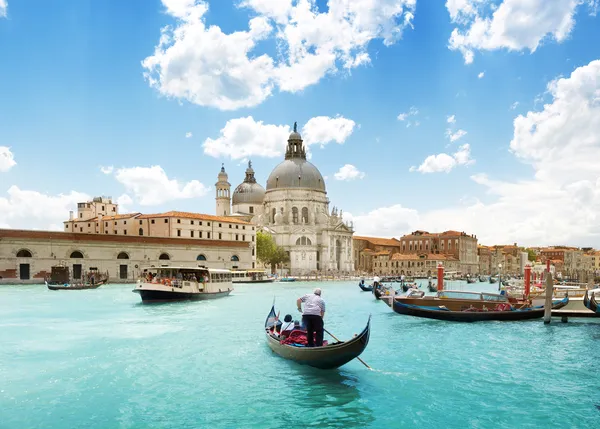 Grand Canal and Basilica Santa Maria della Salute, Venice, Italy — Stock Photo, Image