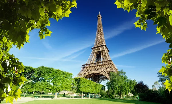 Torre Eiffel en París, Francia —  Fotos de Stock