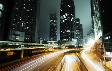Hong Kong 'da gece trafiği