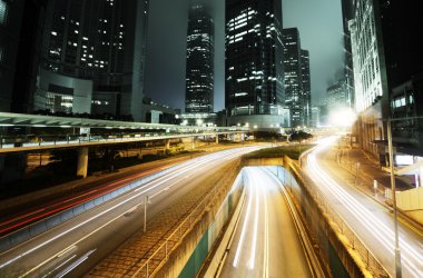 Hong Kong 'da gece trafiği